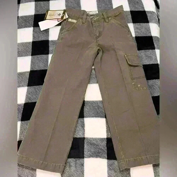 Columbia *NWT* Boys Army Green Cargo pants size 6 - Picture 1 of 10